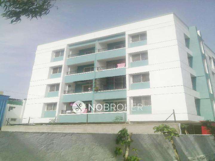 Shared Room for Male In 1 BHK  In Wagholi