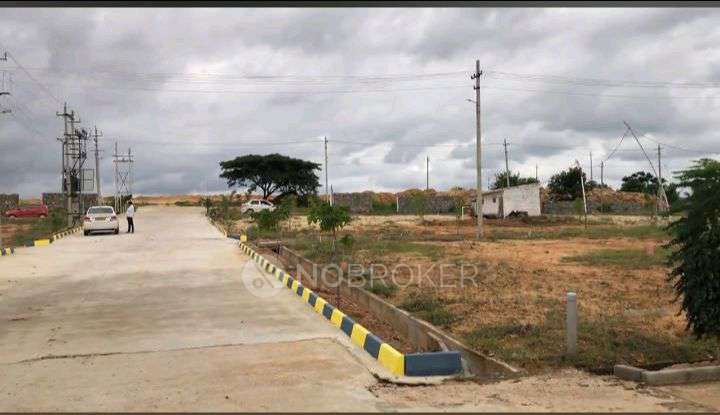 Plot For Sale  In Oraiyan Classic Meadows In Borehalli
