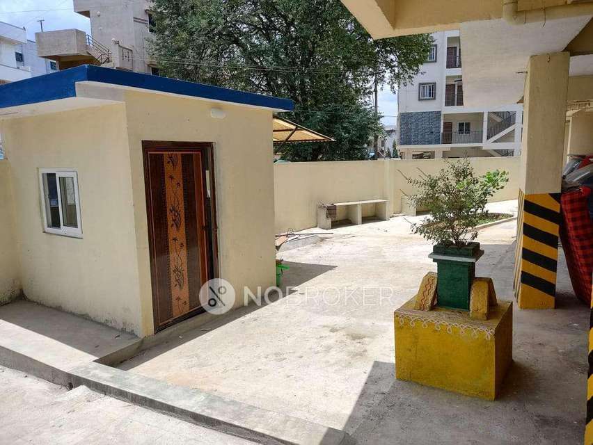 3 BHK Flat In Rc Brindavan Apartment, Chansandra For Sale  In Chansandra