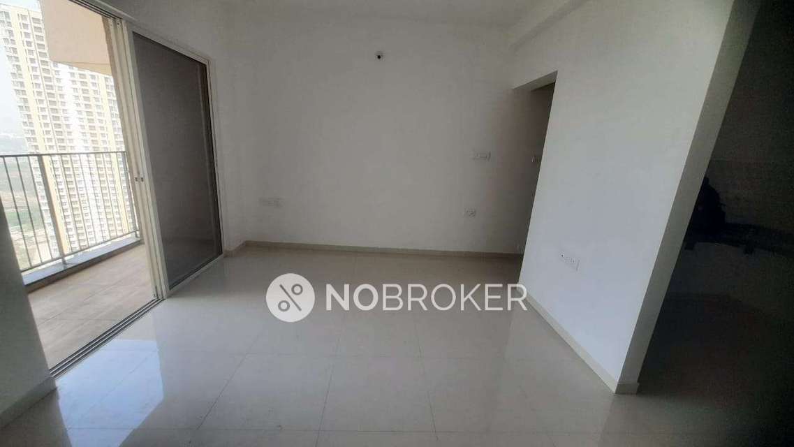 2 BHK Flat In Godrej Boulevard For Sale  In Manjari Khurd