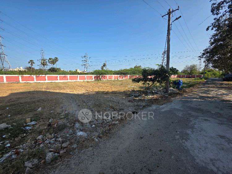 Plot For Sale  In Vgn Seremity Noav? In Nova Platina Extension
