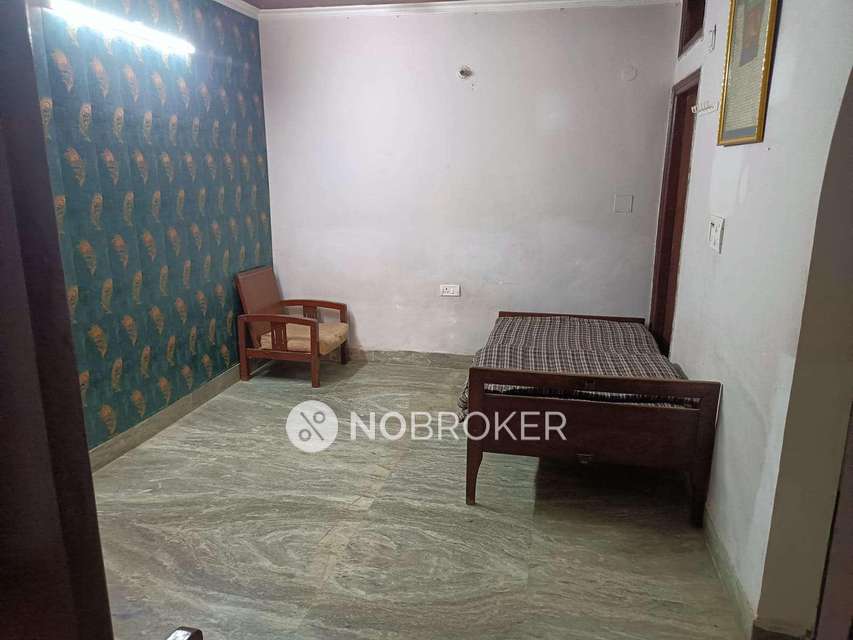 1 BHK Flat In Standlone Building  For Sale  In Sector 57