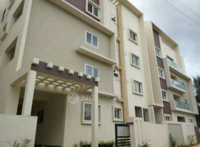 3 BHK Flat In Kaveramma Nolya for Lease  In 42nd Main Road