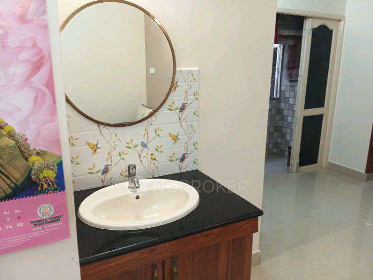 2 BHK Flat In Prithikaa Ishwaryam Apartments, Perungudi For Sale  In Perungudi