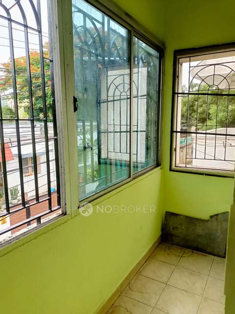 2 BHK Flat In Individual 4 Portions Appartment For Sale  In Ambattur