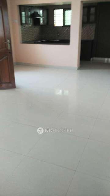 2 BHK Flat In Sai Avenue For Sale  In Mudichur