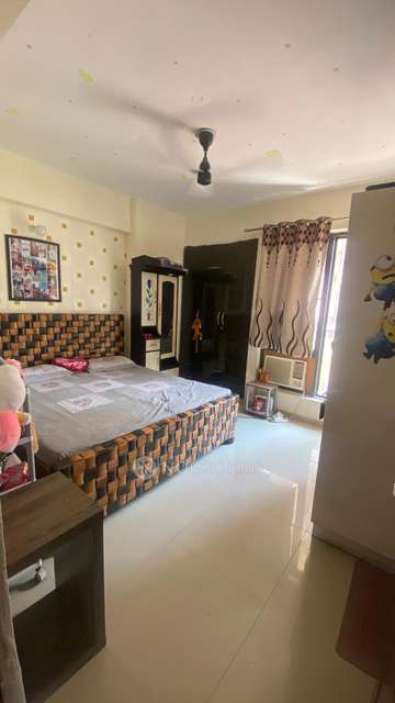 2 BHK Flat In Logix Blossom County For Sale  In Sector 137