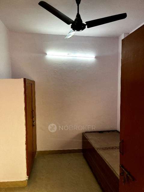 PG for Anyone in 1413, Mukharji Nagar Rd