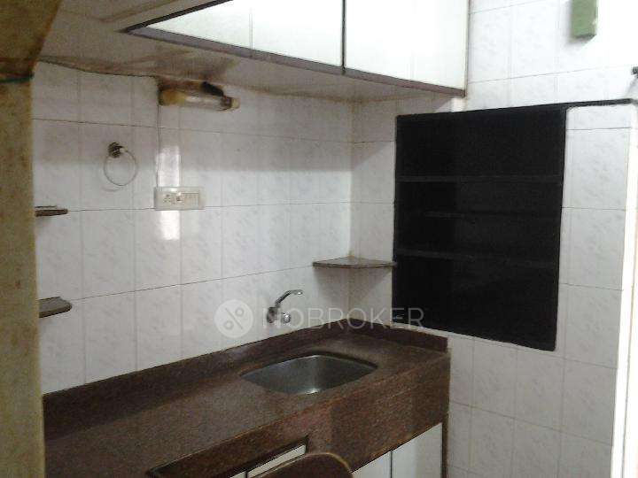 1 BHK Flat In Pallavi Apartment  For Sale  In Mulund East