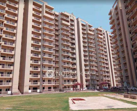 Single Room for Female In 3 BHK  In Capital Gateway  In Palam Vihar