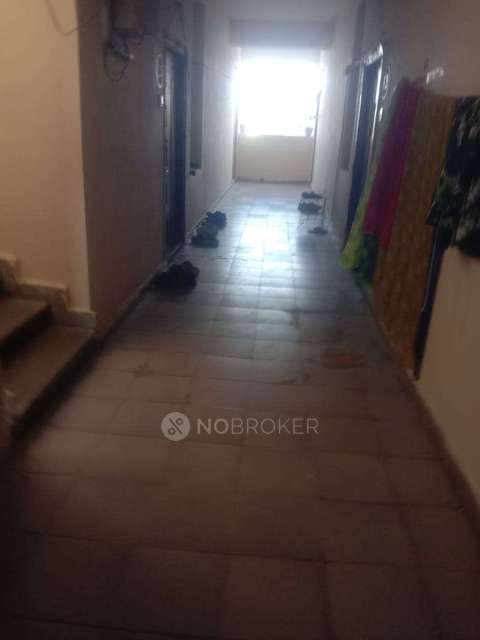 2 BHK Flat In Anamika Homes For Sale  In Kistapur Road