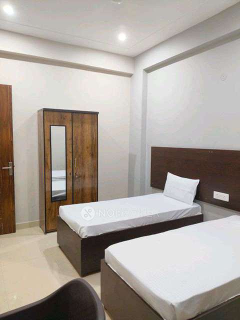 PG for Anyone in Sector 62