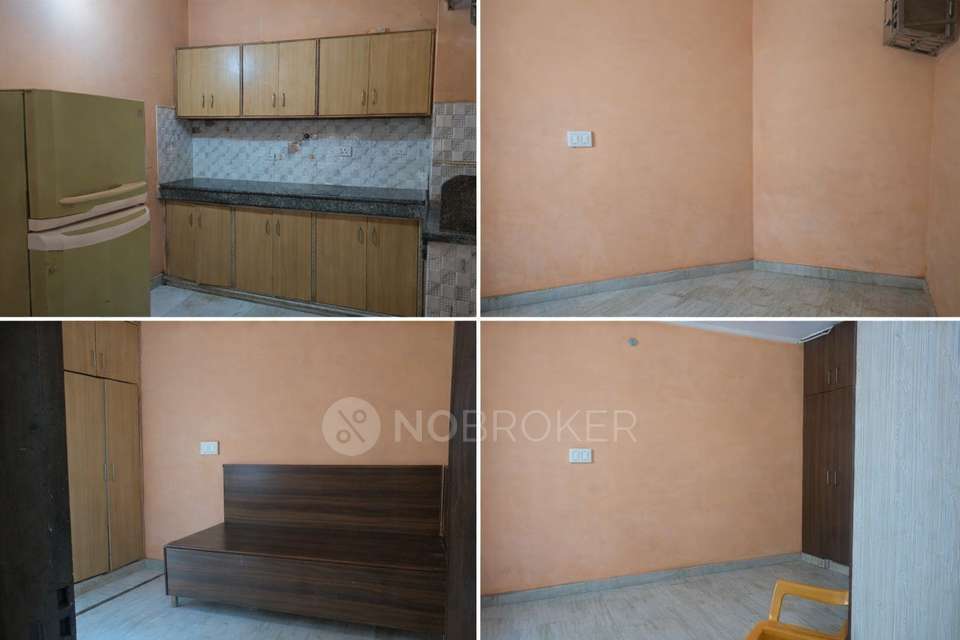 2 BHK Flat In Rzf Nihal Vihar, Nangloi For Sale  In Dr. Kumar Clinic