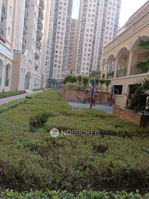3 BHK Flat In Supertech Capetown For Sale  In Sector 74