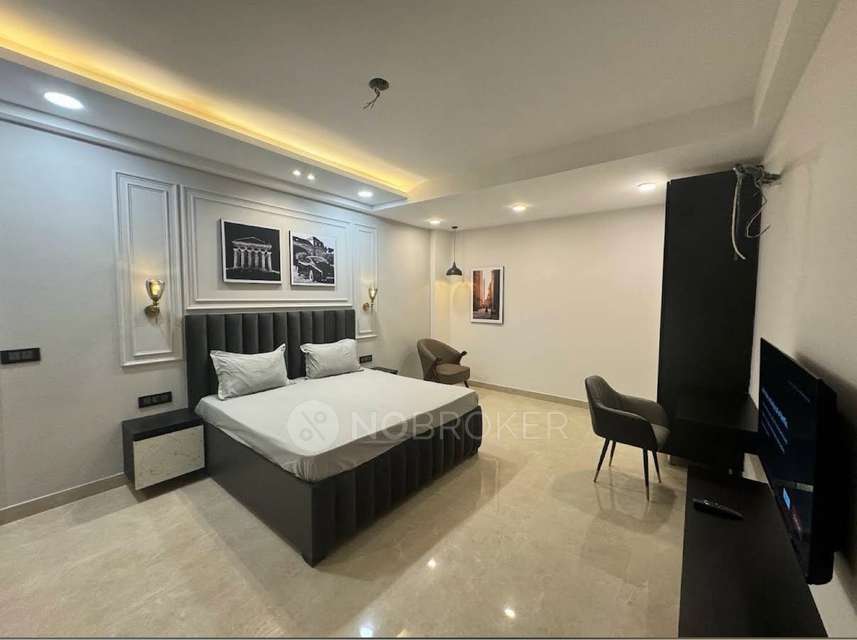 Shared Room for Female In 1 RK  In Standalone In , Sector 24