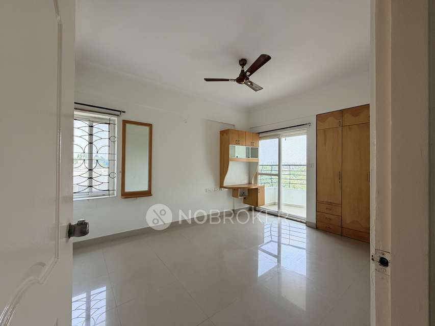 3 BHK Flat In Windsor Four Seasons for Rent  In Kalena Agrahara ( Only Veg)