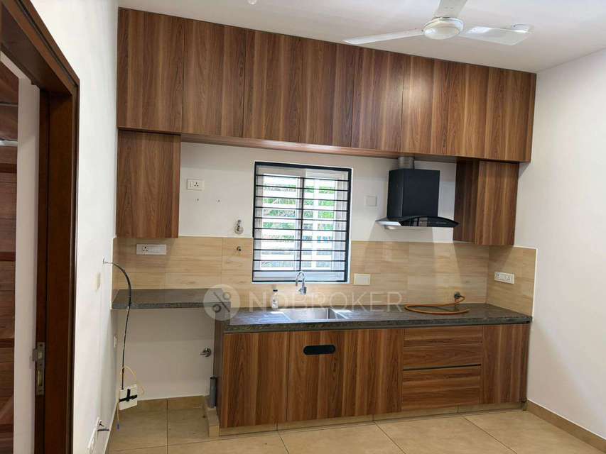 1 RK Flat In Sb for Rent  In Jp Nagar 8th Phase