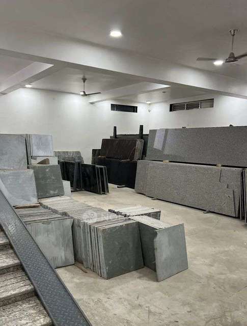 Industrial Building in Surajpur , Greater Noida for Rent 