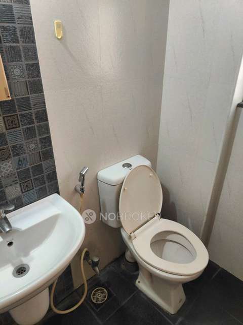 2 BHK Flat In Kumar Pebble Park for Rent  In Kumar Pebble Park