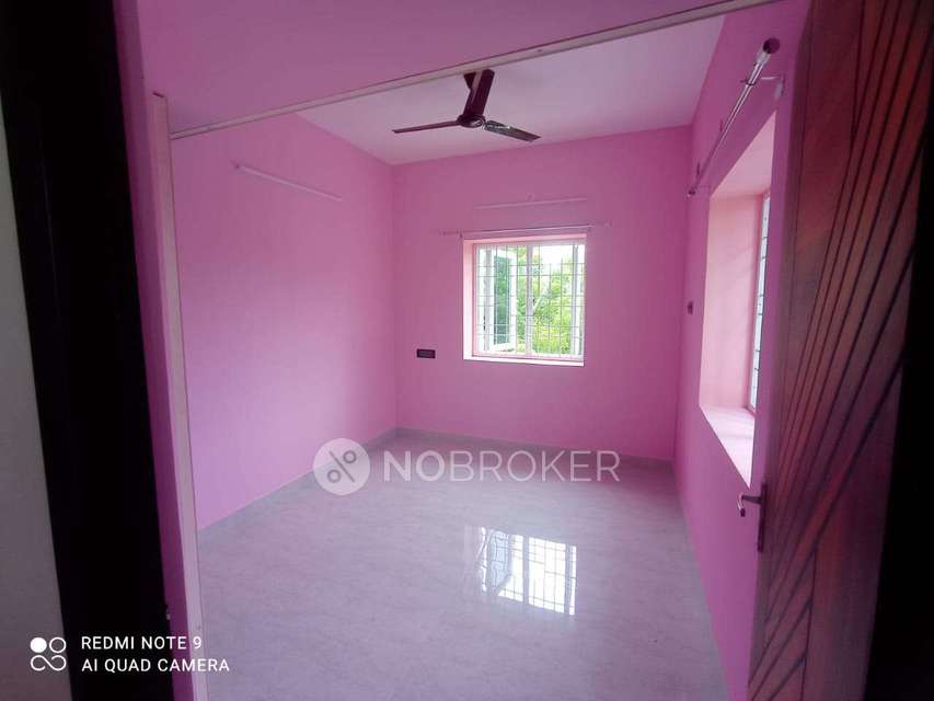2 BHK Flat In Aysha Manzil for Rent  In Palavakkam