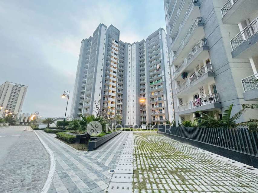 Office Space in Techzone 4, Greater Noida for Rent