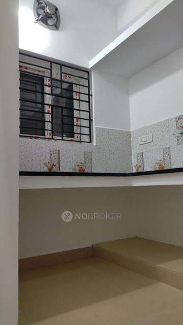 1 BHK Flat In Vaibhav Flats, Medavakkam For Sale  In Medavakkam