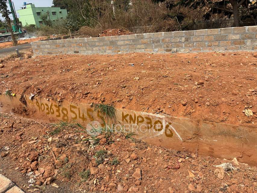 Plot For Sale  In Knarayanapura
