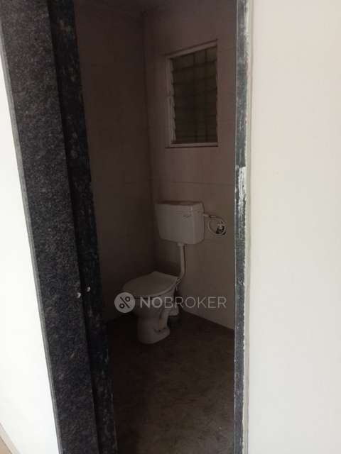 2 BHK Flat In Vighnharta Haight for Rent  In Manjri Bk