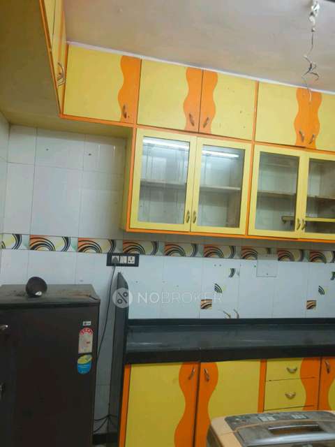 1 BHK Flat In Shree Santosh Chsl,  for Rent  In Santacruz Chandangiri Chs
