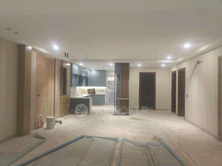 4 BHK Flat In Meera Bagh For Sale  In Meera Bagh, Paschim Vihar