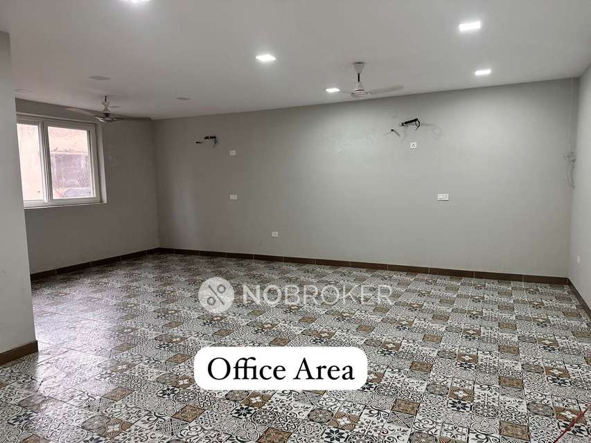 Shop in Ashok Vihar, Delhi for Rent 