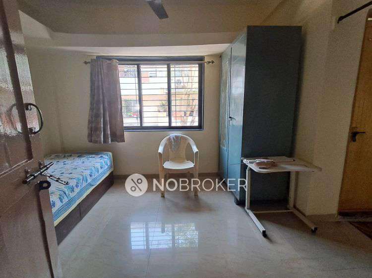 1 BHK Flat In Nilashree Apartment , Opposite Kulkarni Hospital For Sale  In Shukrawar Peth