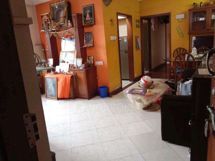 2 BHK Flat In Runwal Centre For Sale  In Chembur