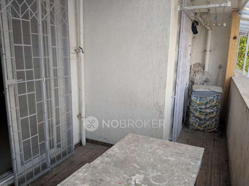 1 RK Flat In Vijay Apartment for Rent  In Kalwa
