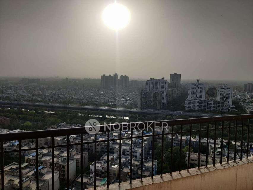 2 BHK Flat In Vedantam Minaret, Indirapuram for Rent  In Indirapuram