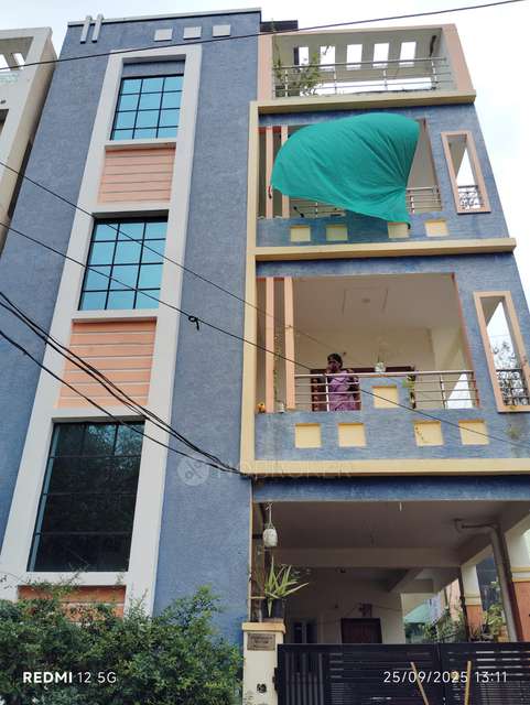 4+ BHK House For Sale  In Neredmet