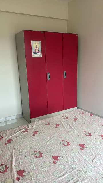 2 BHK Flat In Triumph Swastik, Malad West for Rent  In Malad West