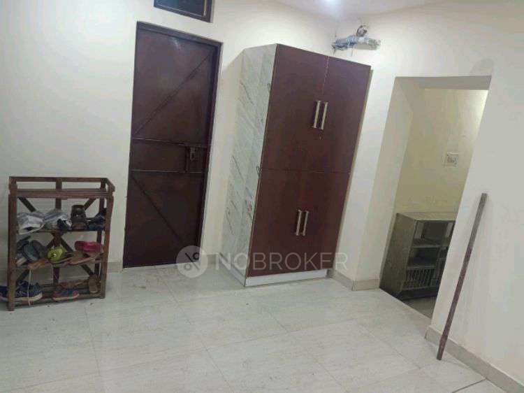 1 RK House for Rent  In Gurudwara Shri Guru Nanak Sat Sang Sabha L-block Kalka Ji