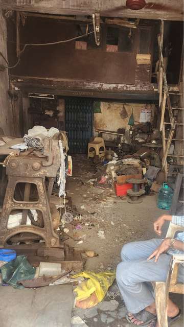 Godown/Warehouse in Tahoora Sweets , Mumbai for Rent 