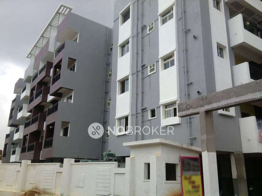 2 BHK Flat In Shravathi Parmount For Sale  In Hulimavu