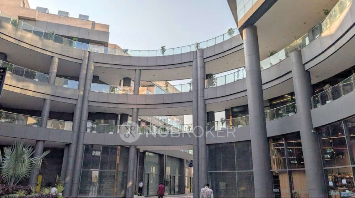 Shop in Svh Metro Street 83, Gurgaon for sale 