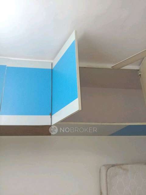 2 BHK Flat In Sphoortic.h.s. for Rent  In Santacruz East