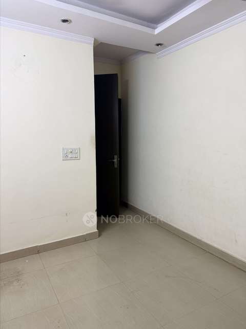 2 BHK Flat For Sale  In Block C