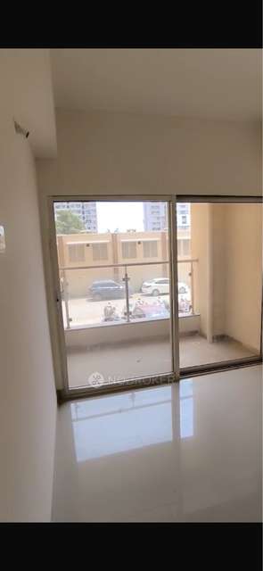 2 BHK Flat In Eden Garden for Rent In Tathawade