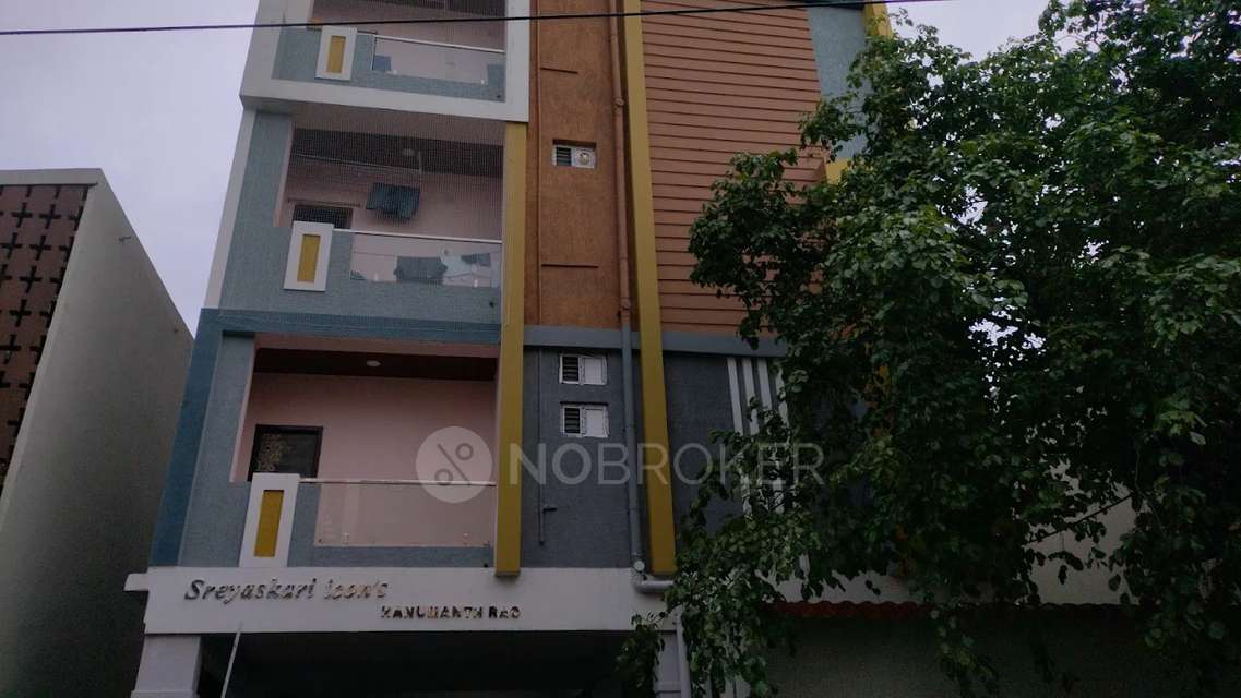 2 BHK Flat In Sreyaskari Icon For Sale In Kothapet