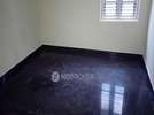 2 BHK Flat In Gowramma Building Hoskote for Rent  In Kuvempu Nagara