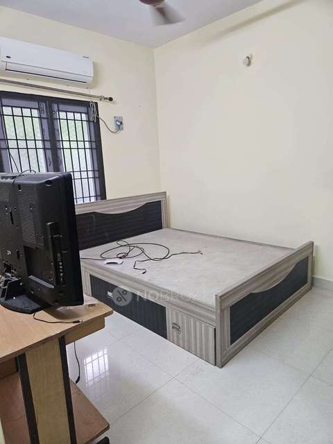 2 BHK Flat In Sai Nilayam  for Rent  In Saligramam