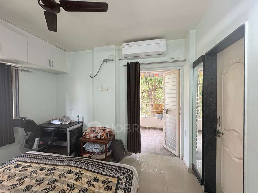 2 BHK Flat In Yashoda Complex  For Sale  In Vadgaon Budruk