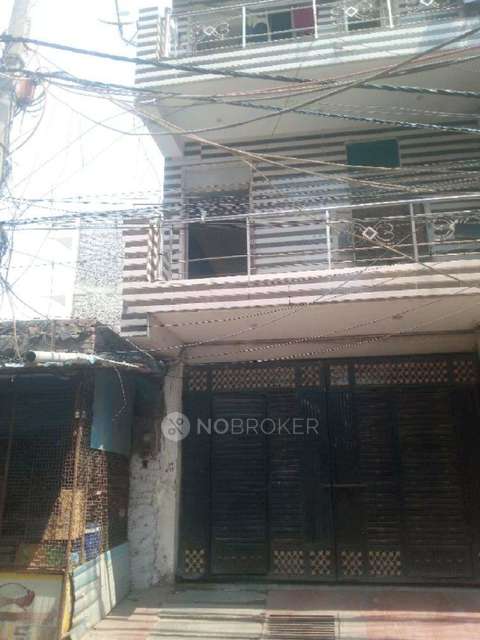 Shop in Badarpur, Delhi for Rent