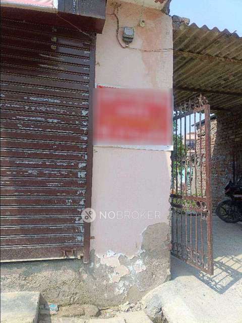 Commercial Property in Sector 72, Noida for Rent